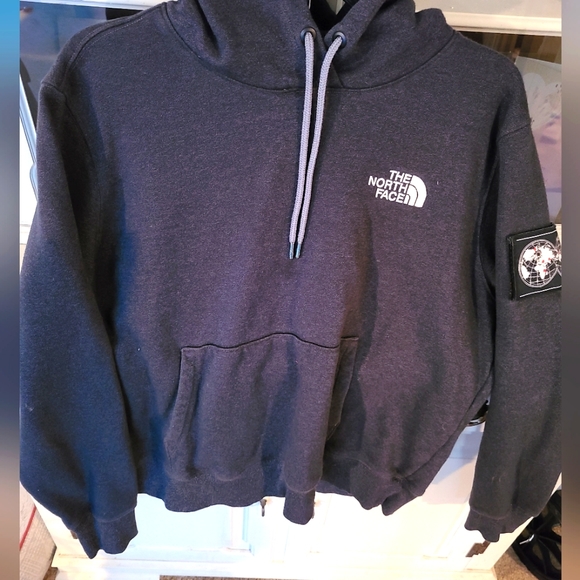 North face hoodie - Picture 1 of 2